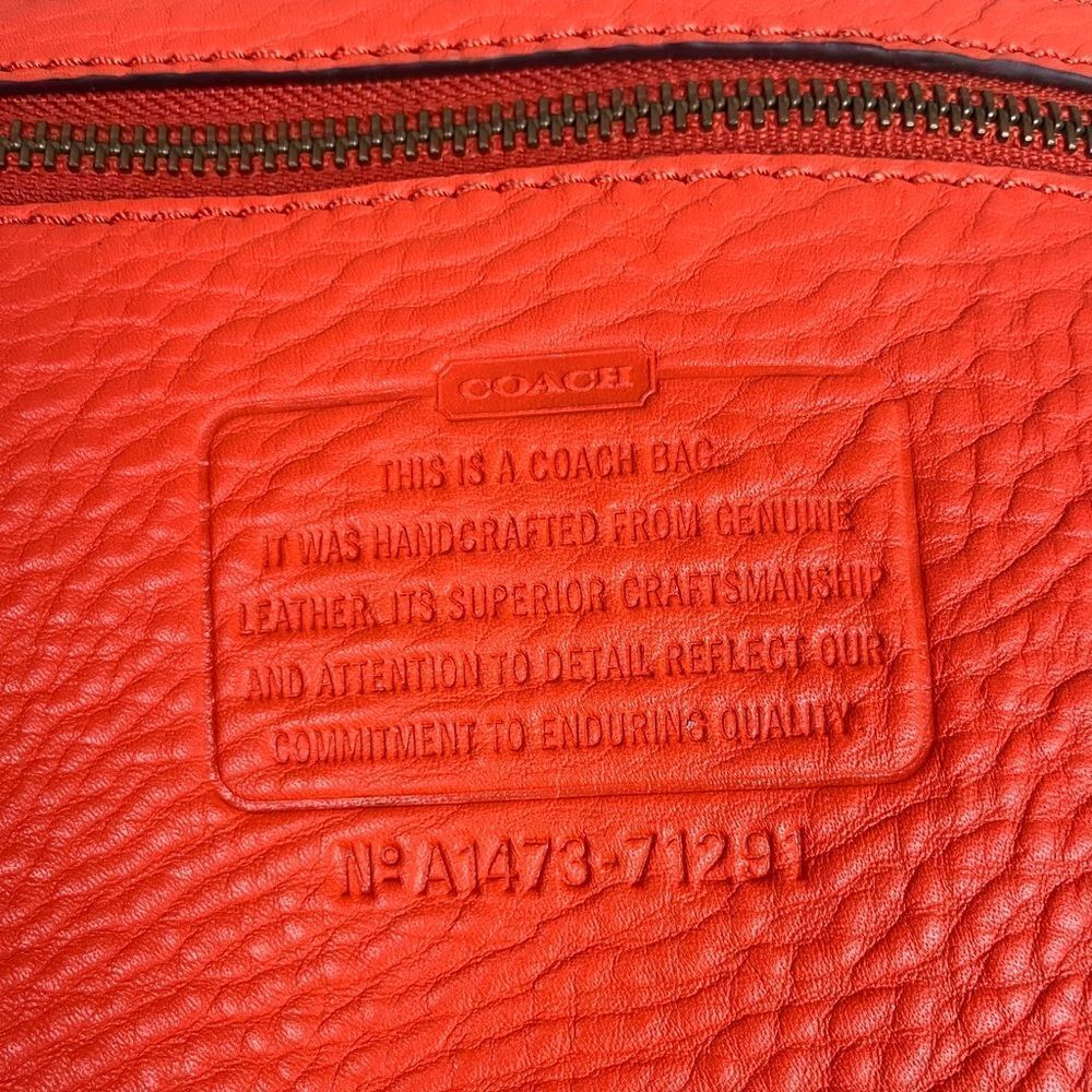 Coach Large Leather Reversible Tote w/Matching Pouch in Vibrant Tangerine/Camel - Picture 9 of 9